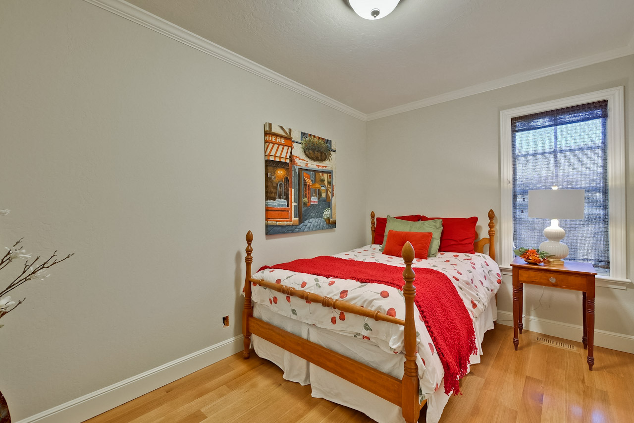 Bedroom 9_mls.jpg