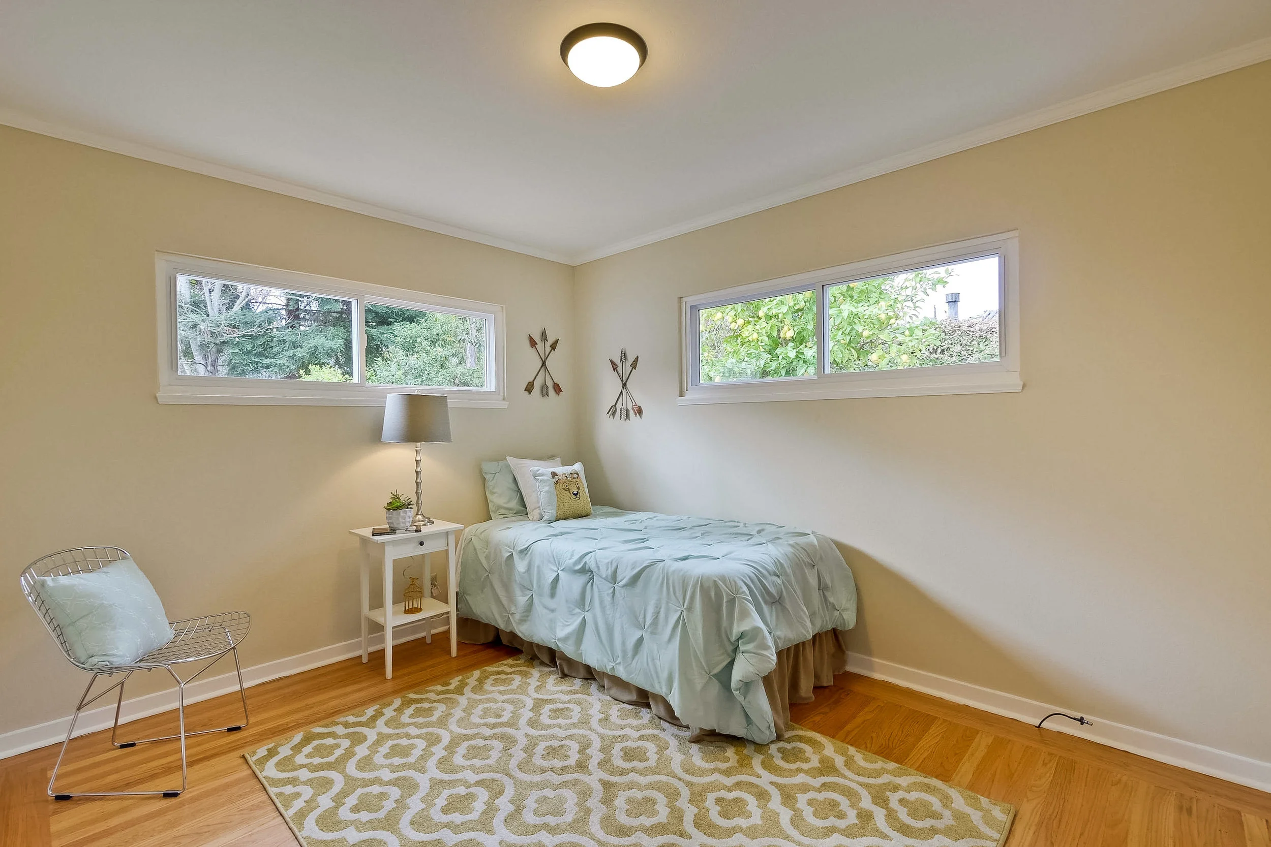 Bedroom 1.jpg