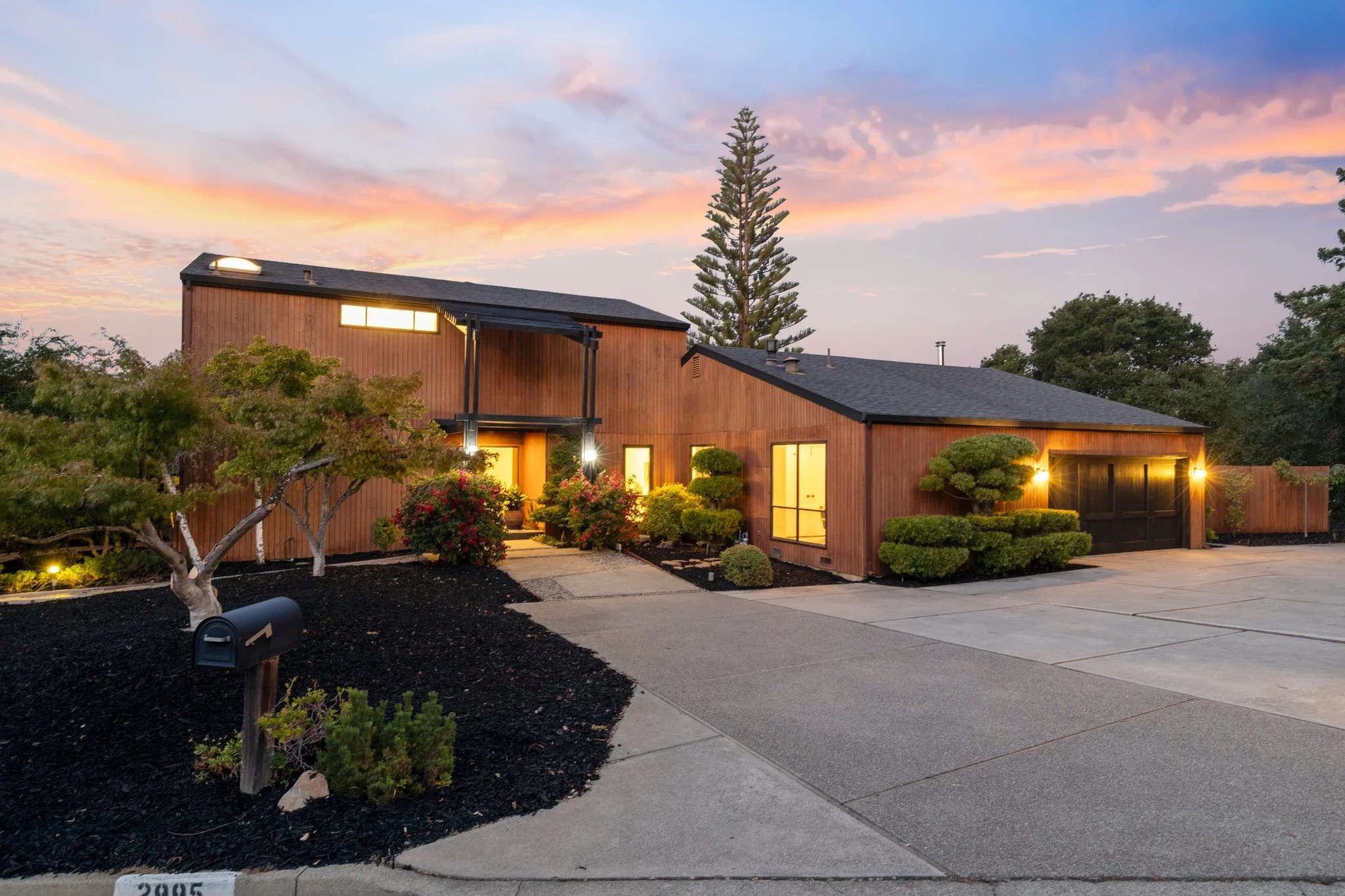 2995 Alexis Dr, Palo Alto