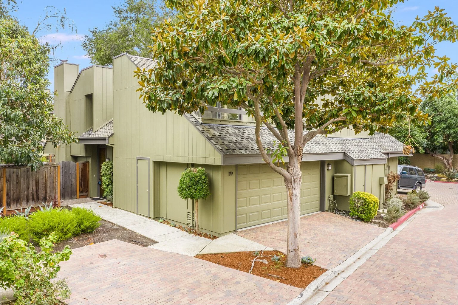 670 San Antonio Rd #19, Palo Alto