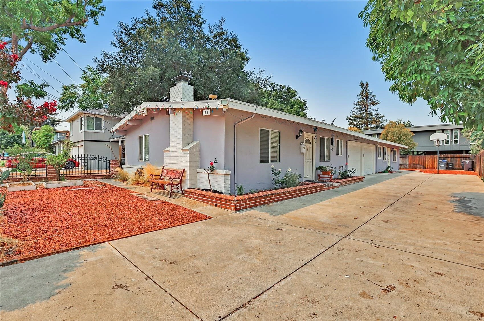 198 Escuela Ave, Mountain View