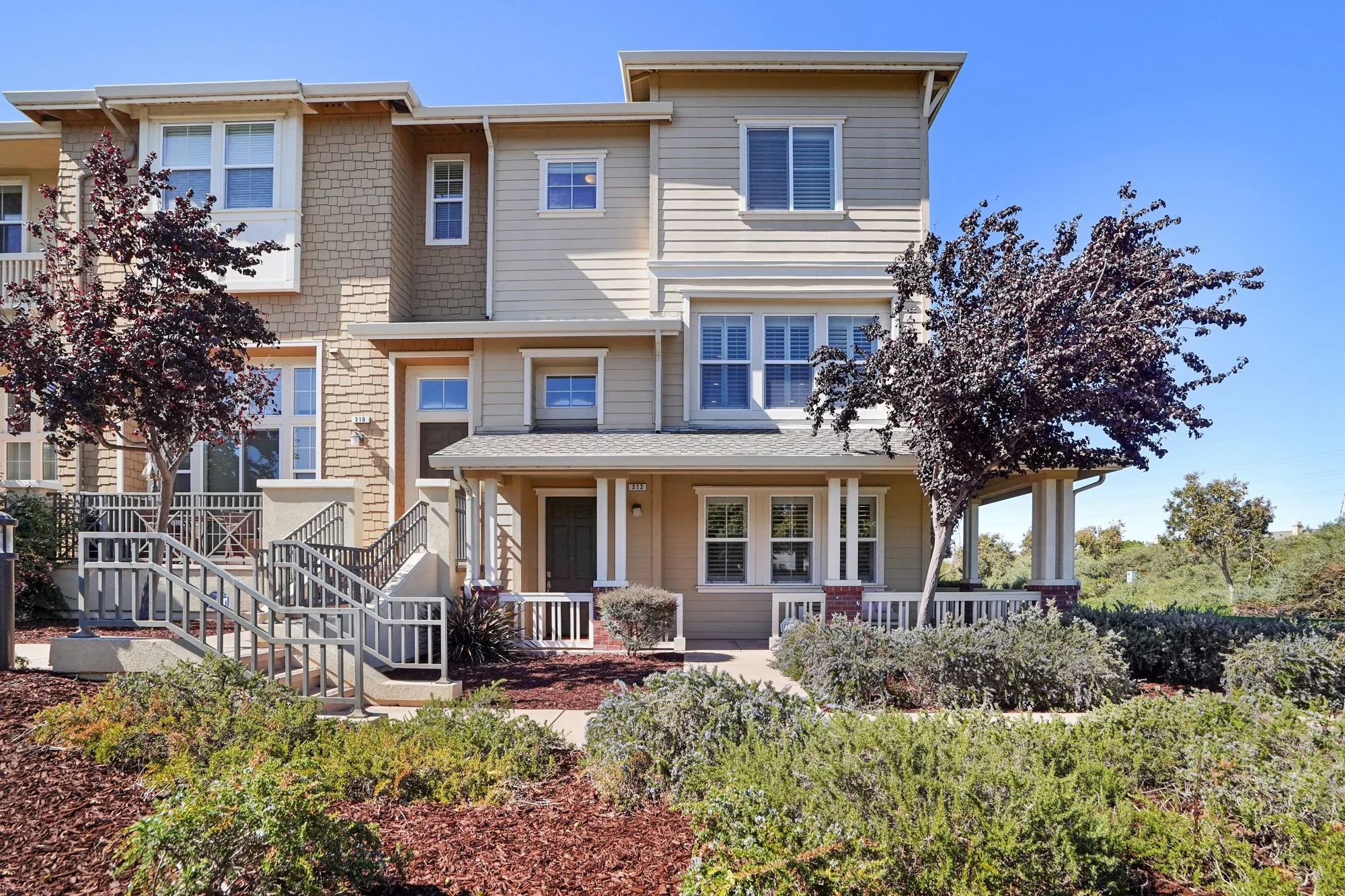 312 Whidbey Ln, Redwood City