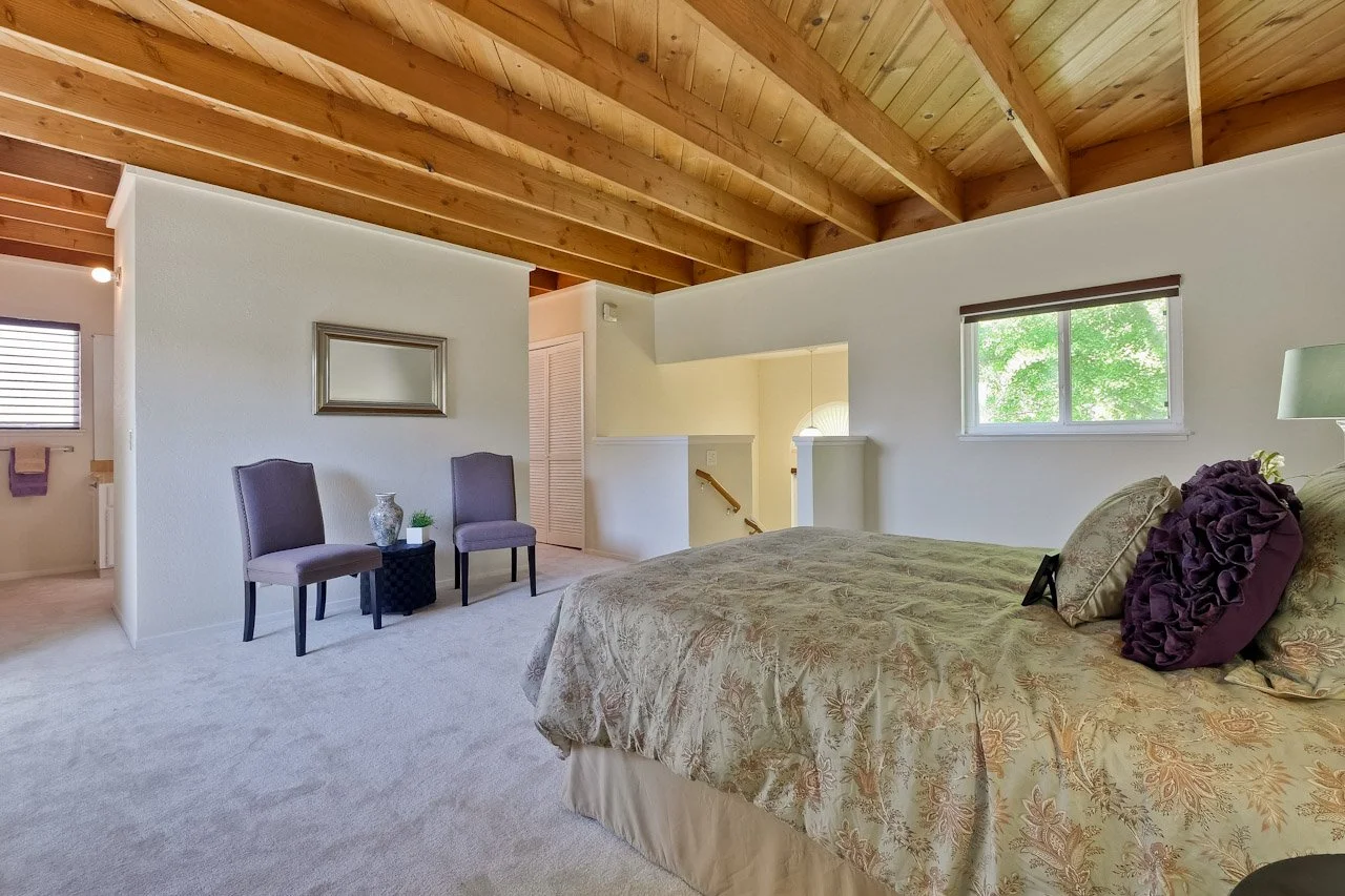 Master Bedroom      4_mls.jpg