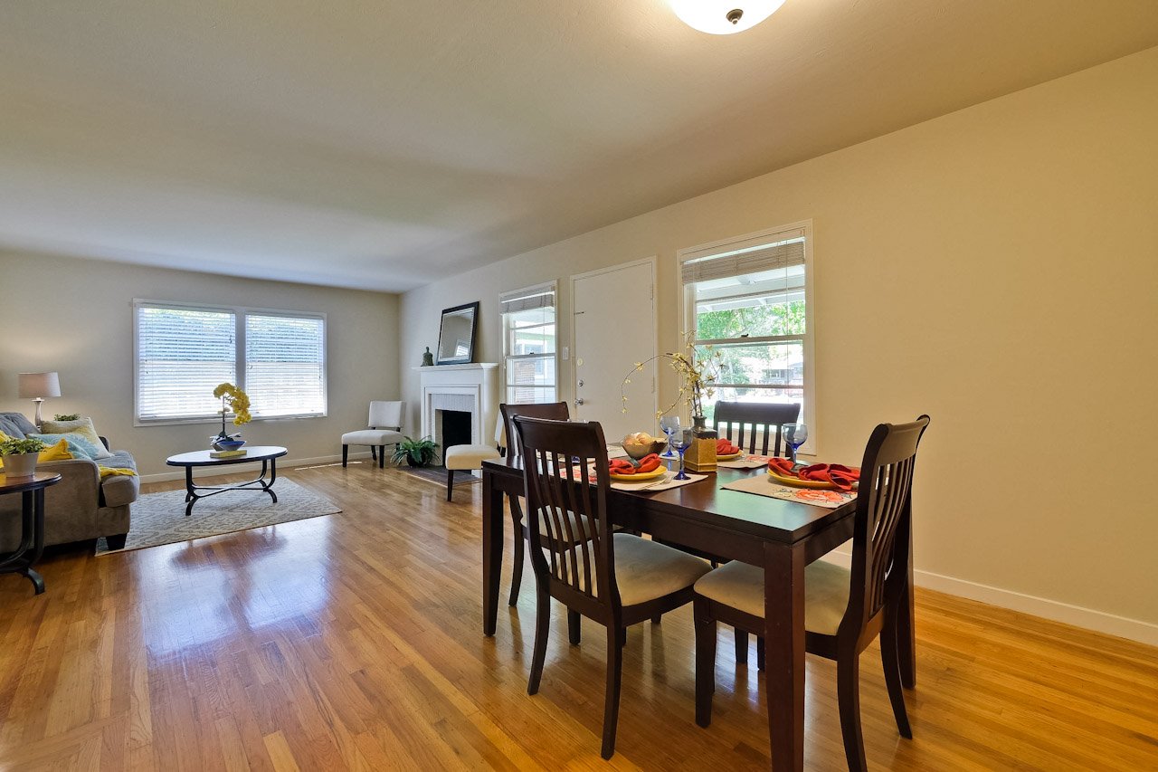 Dining Room      3_mls.jpg