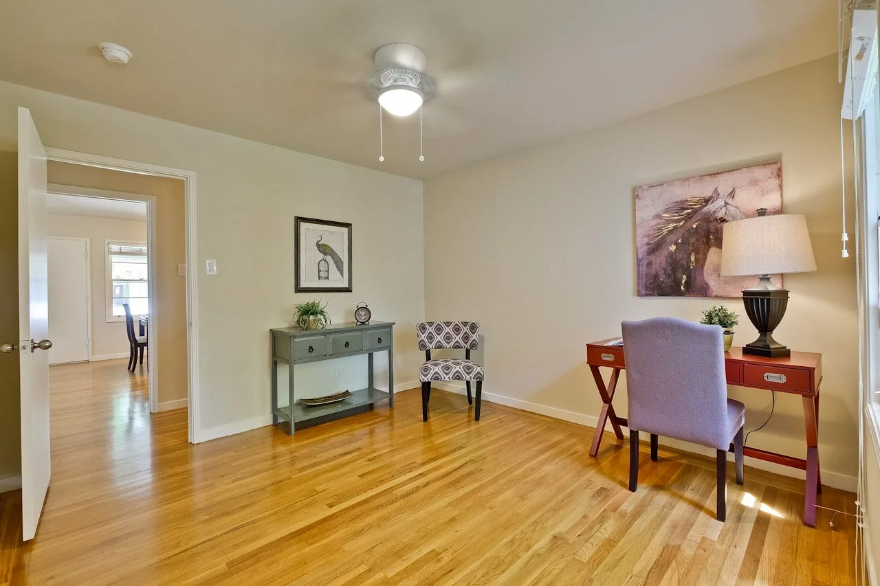 Office      3_mls.jpg