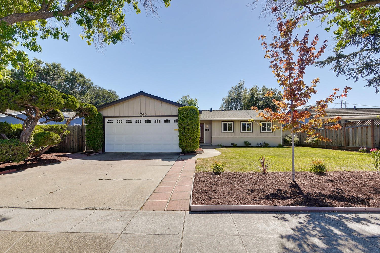 1435 Miramonte Ave, Mountain View