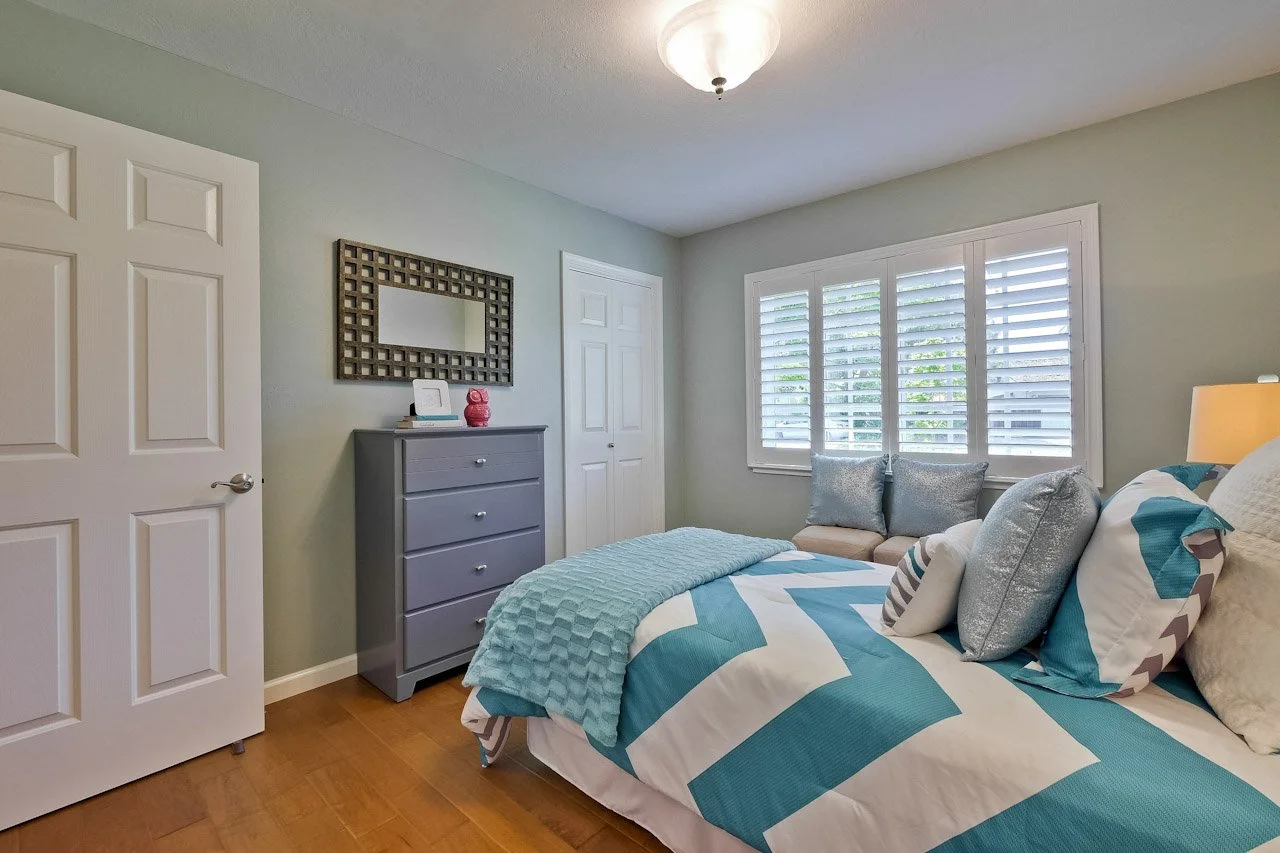 Bedroom      8_mls.jpg