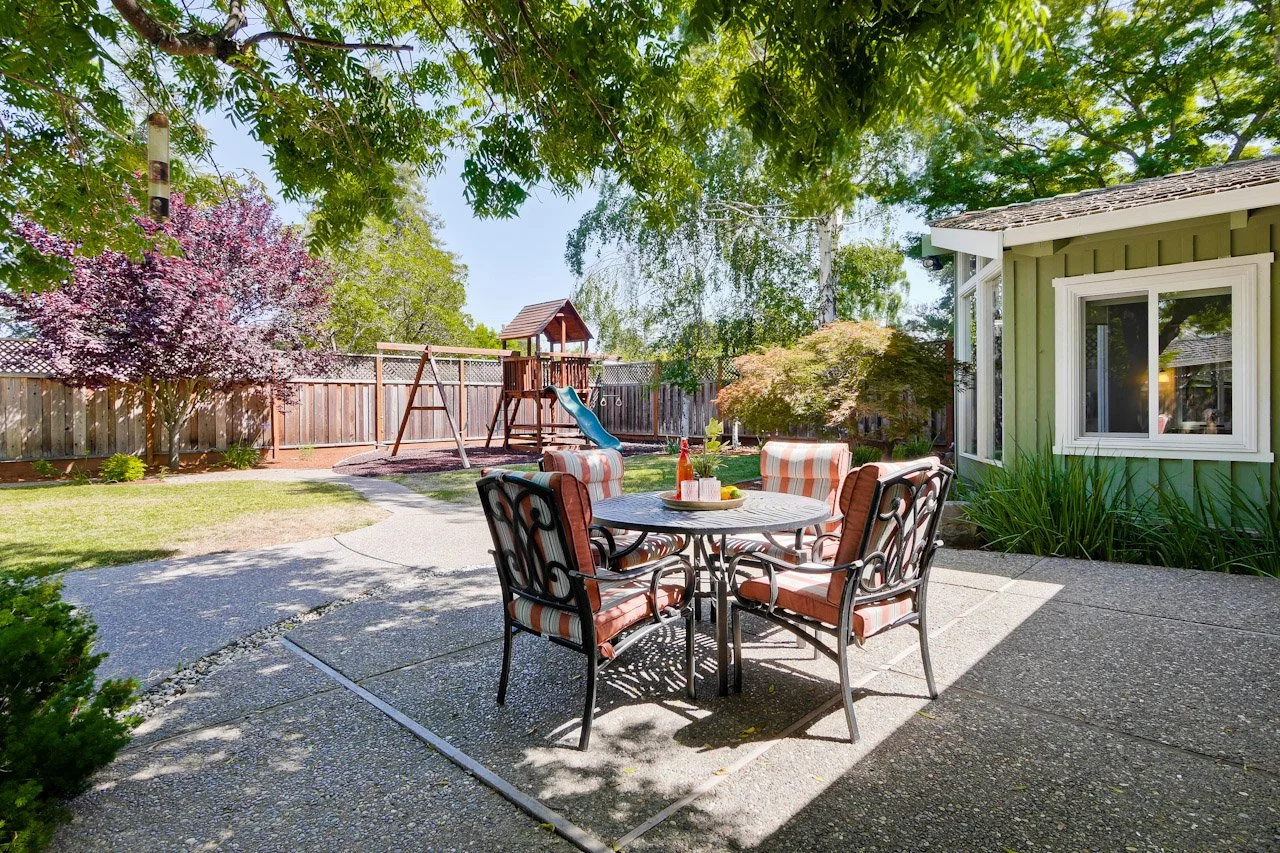 Backyard      9_mls.jpg