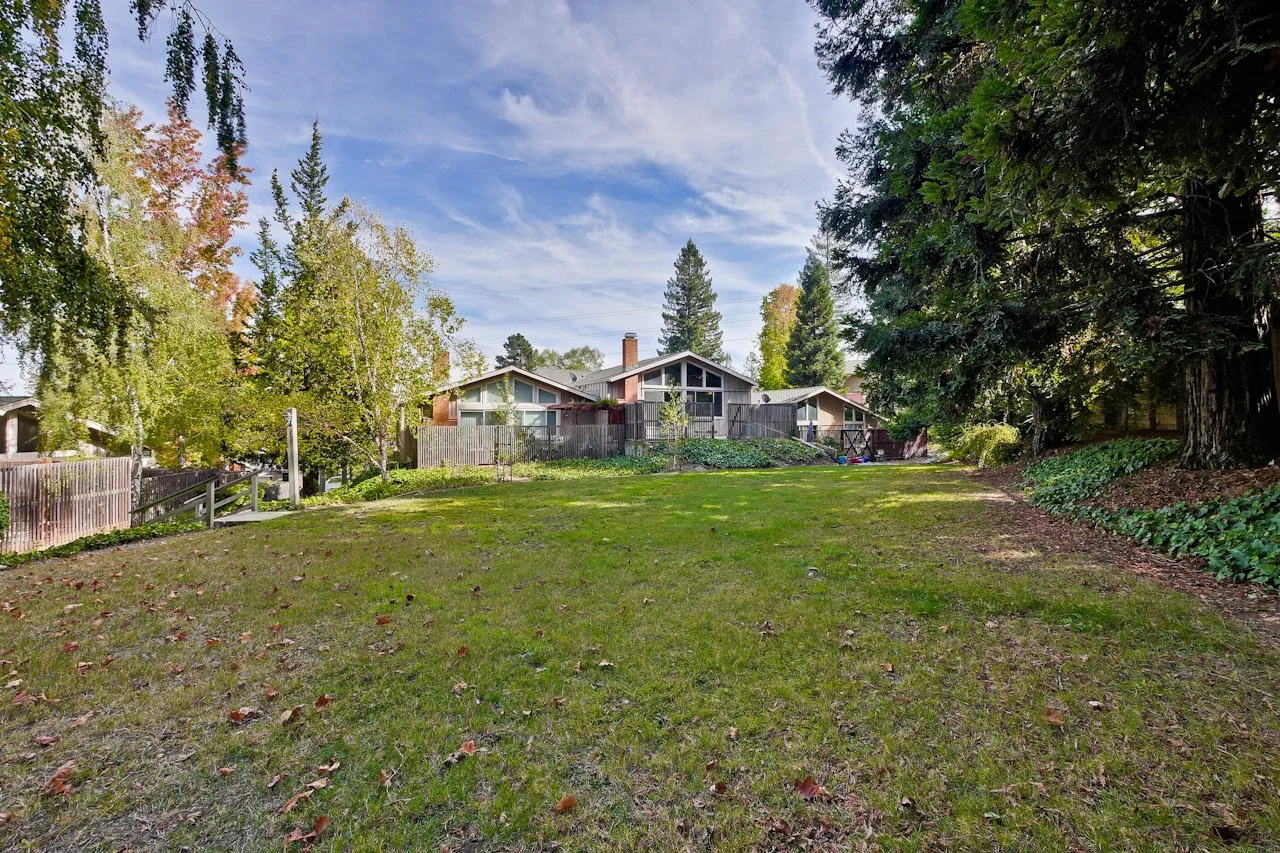 Community      2_mls.jpg