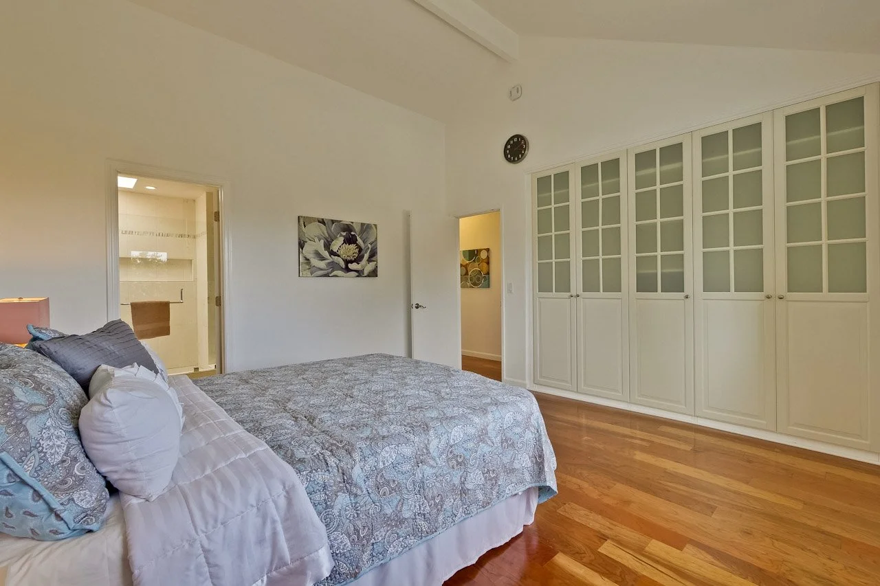 Master Bedroom      3_mls.jpg