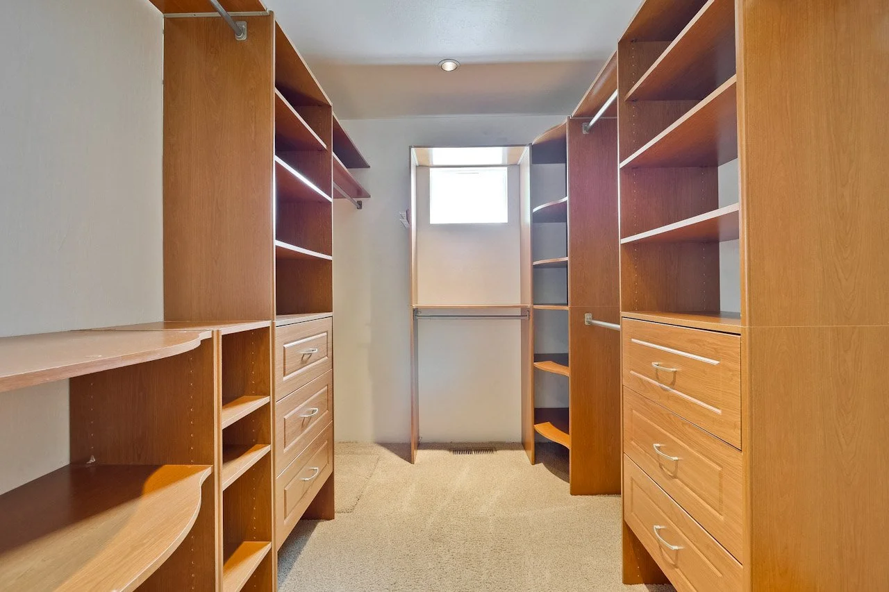 Master Bedroom Closet      1_mls.jpg