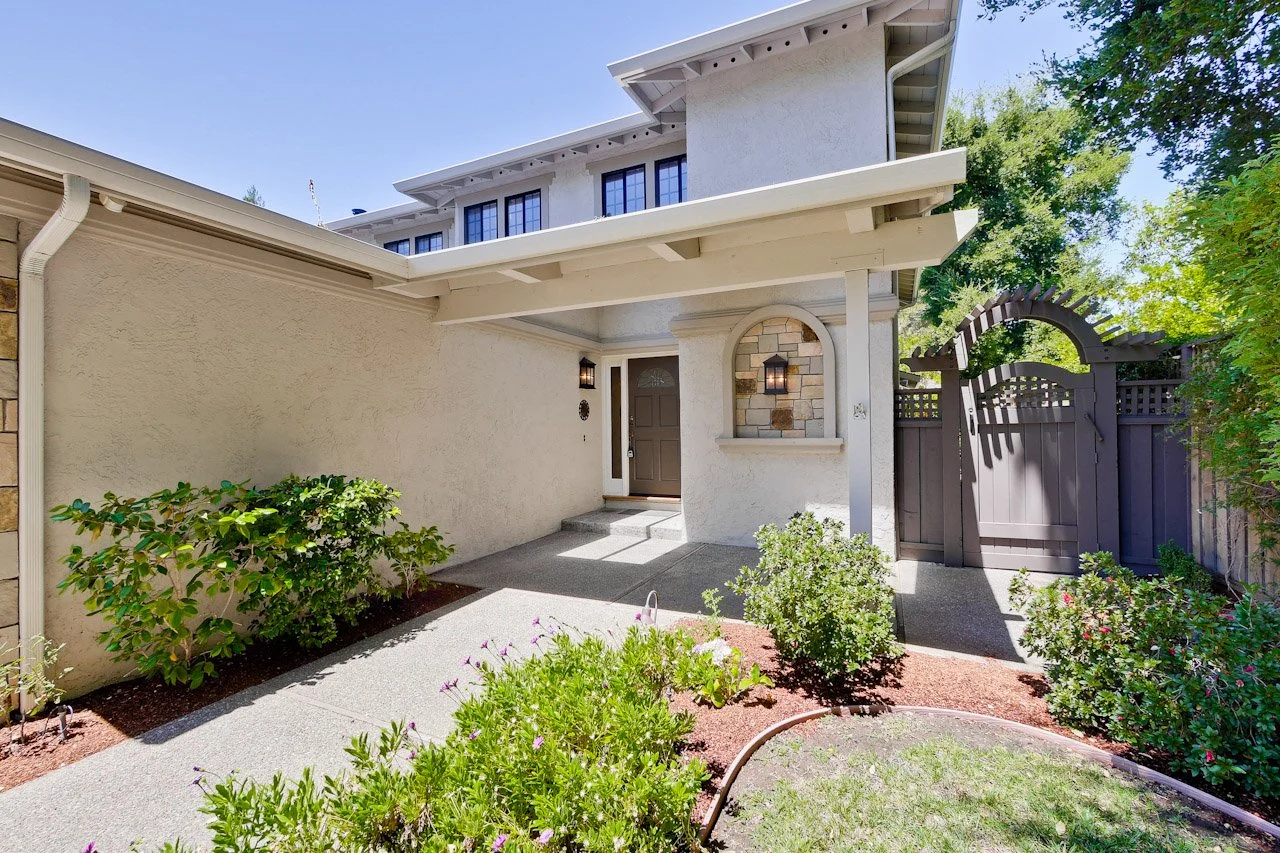 Front      7_mls.jpg