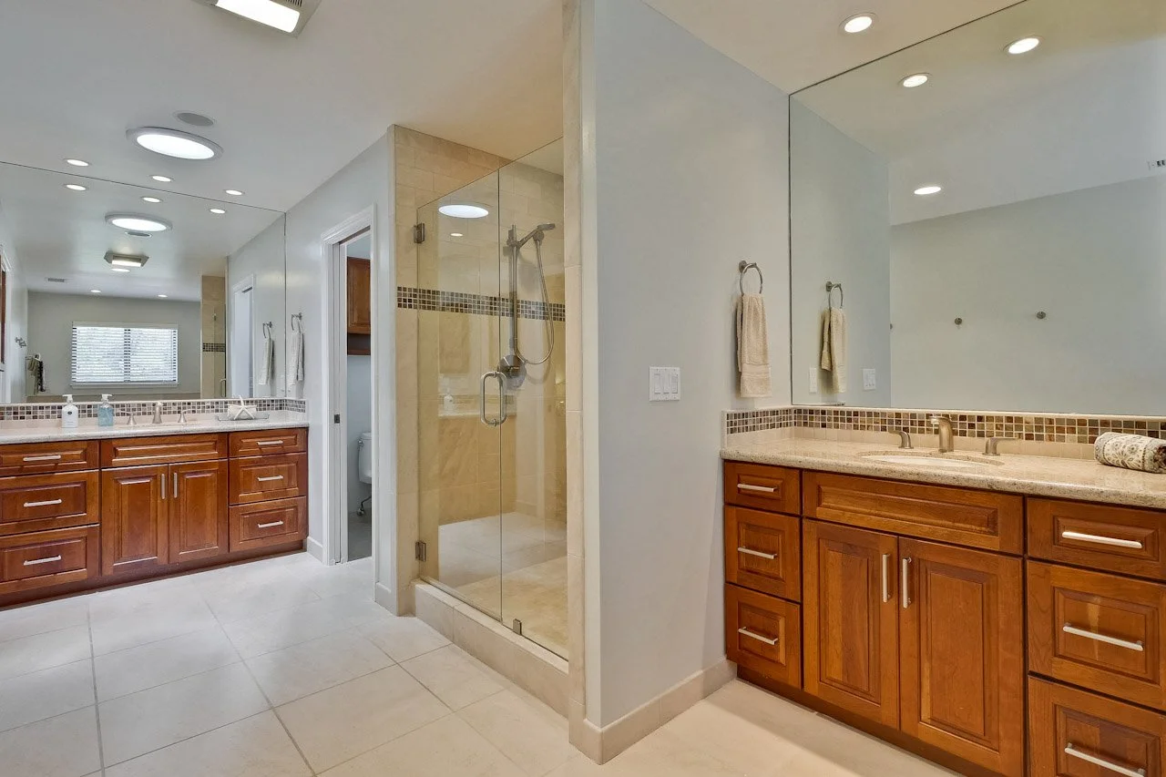 Master Bathroom      6_mls.jpg