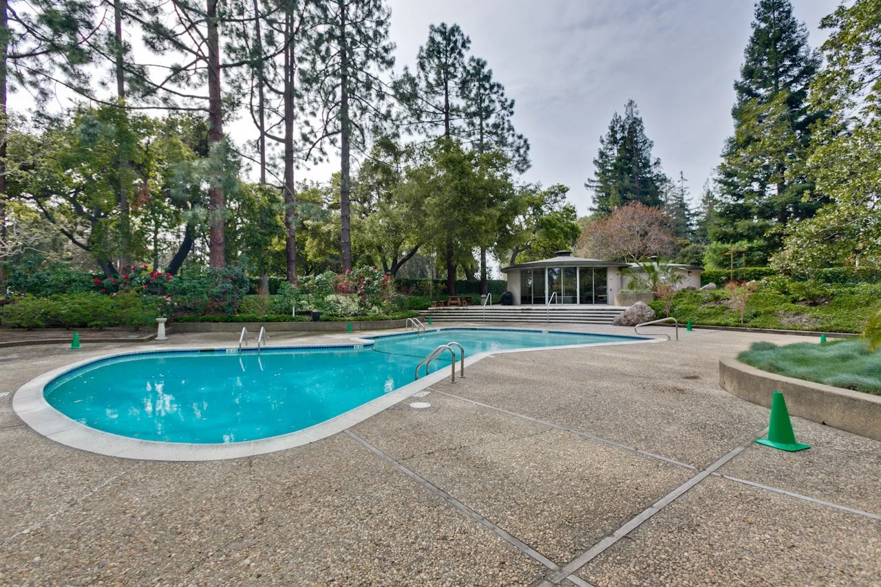 Community     6_mls.jpg