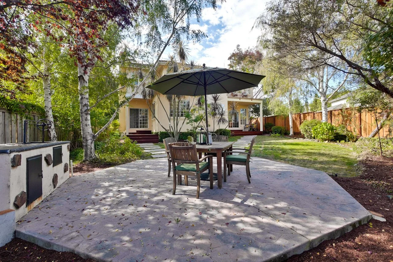 Backyard      6_mls.jpg