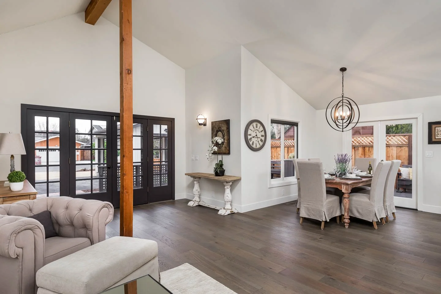 833 La Para-Set 2-6 - MLS.jpg