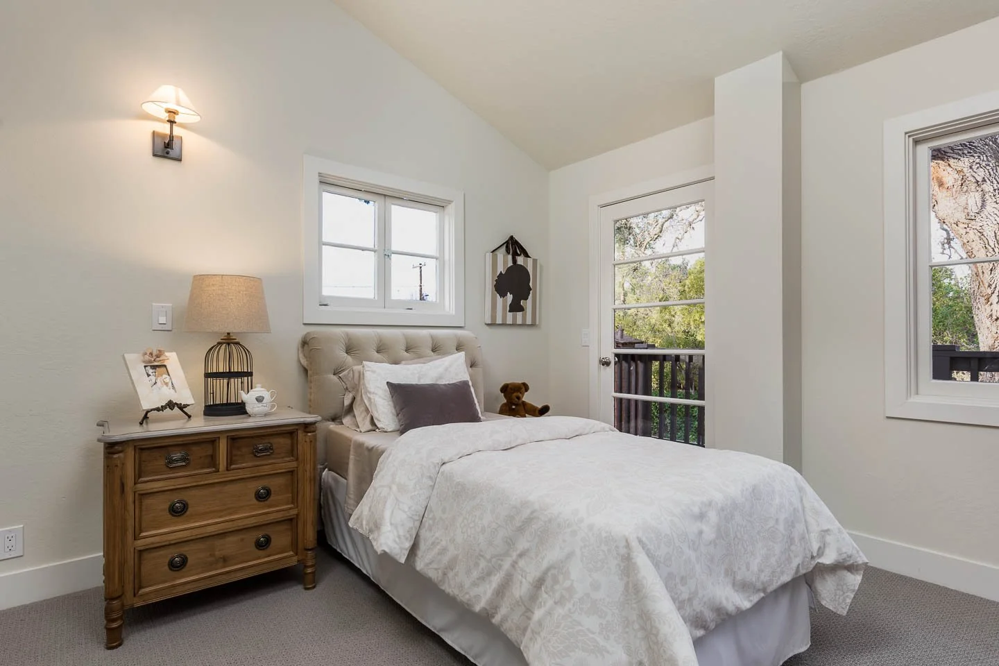 833 La Para-Set 2-10 - MLS.jpg