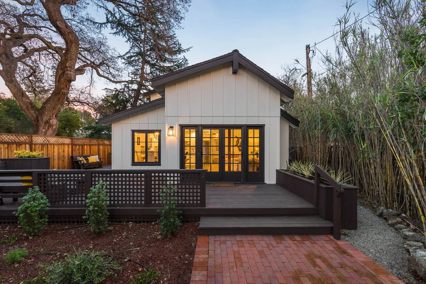 833 La Para-Set 2-13 - MLS.jpg