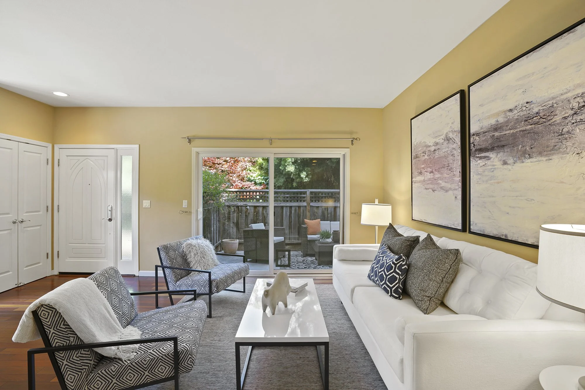 741 Cottage Ct, Mountain View