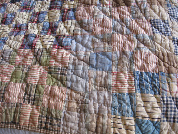 vintage quilt available on easy | image via: bekuh b.