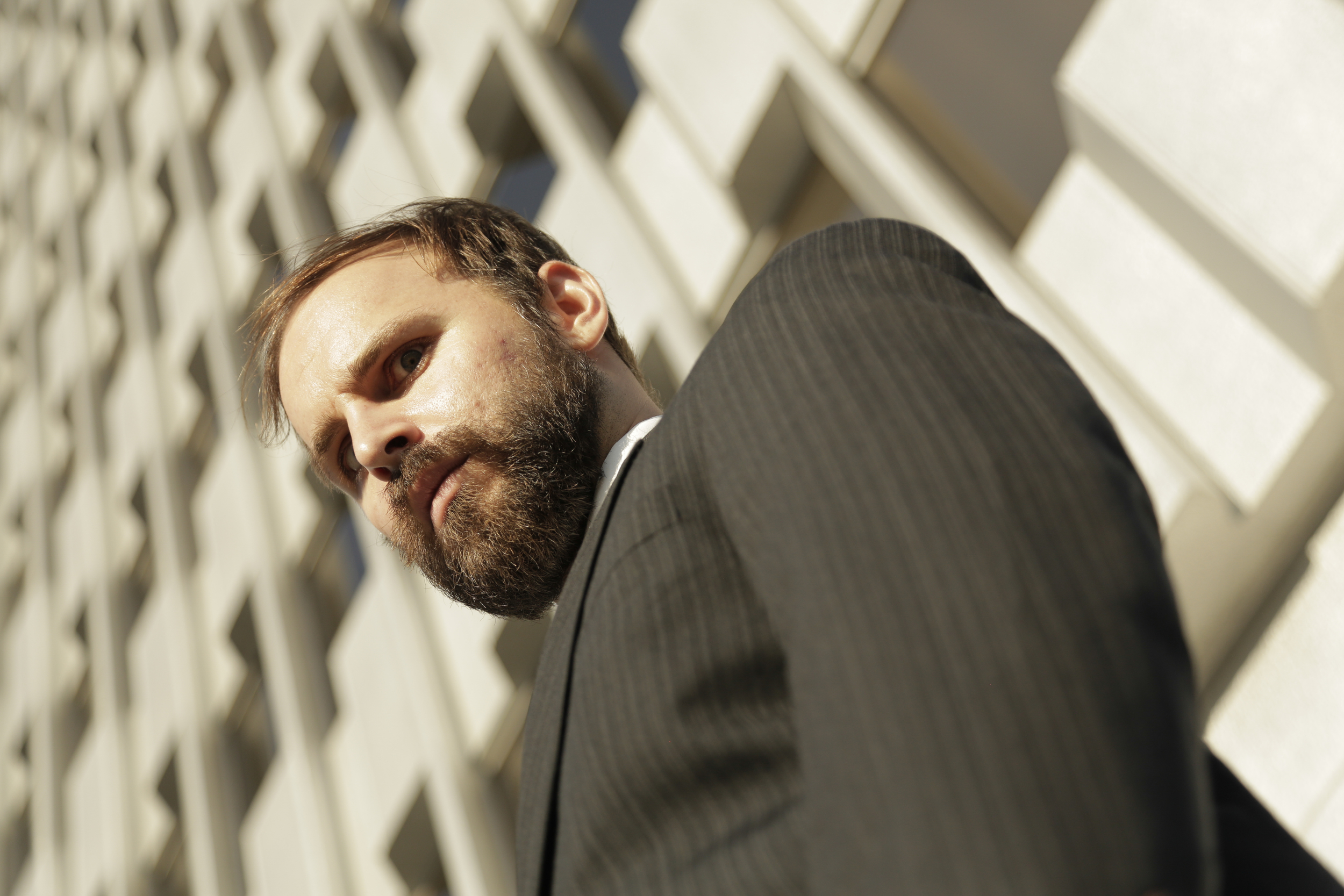 a01_atwood_timothy_direct_sunlight_016.jpg
