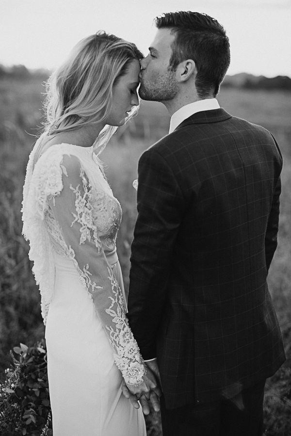 RhodesWeddingCo_HeartandColour01