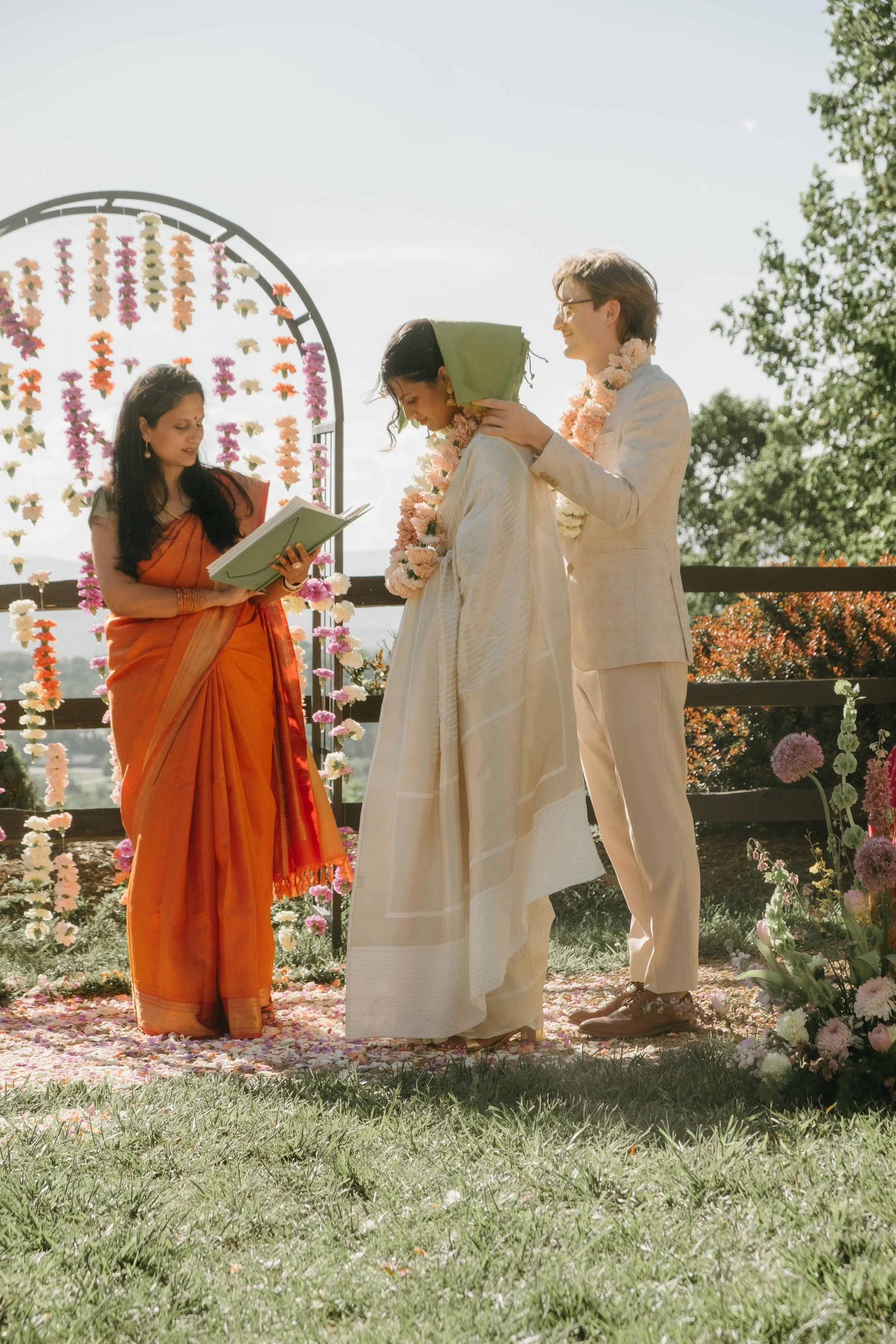 BRIANA_AUTRAN_PHOTOGRAPHY-AMBIKA+CAMERON_-169-DSCF2257.jpg