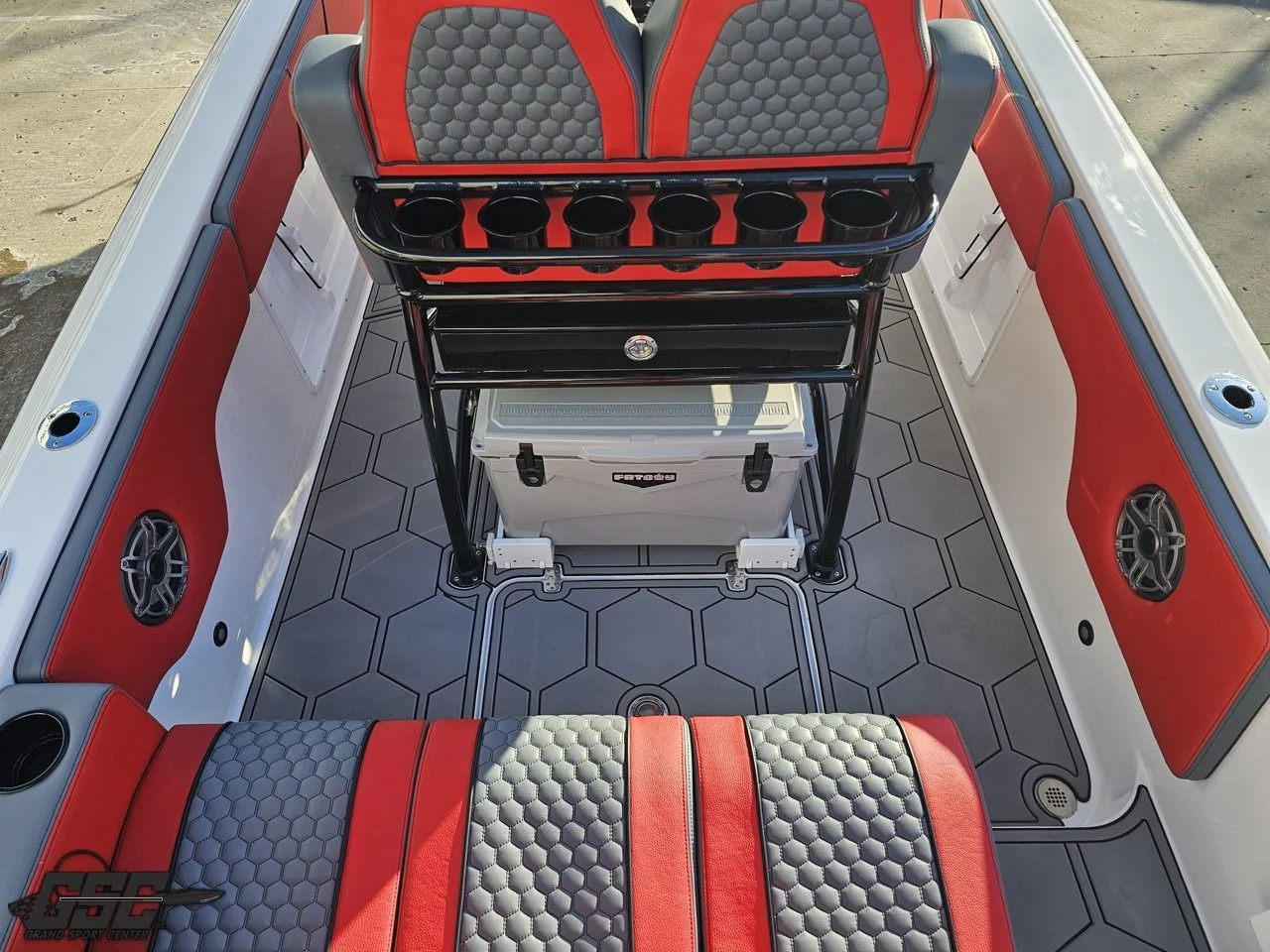 2025 Concept 27CC (54).jpg