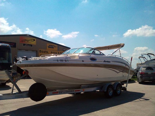 2005 Hurricane SD 257 Sun Deck