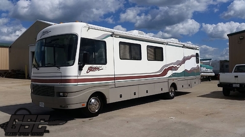 1999 Fleetwood Southwind Storm 34S 