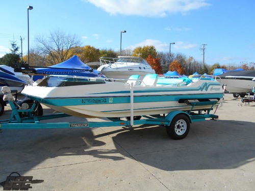 1993 Hurricane 20 Deckboat