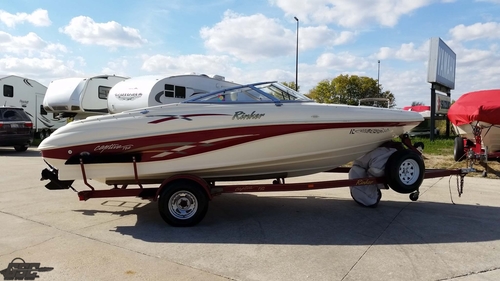 2000 RINKER 192 CAPTIVA