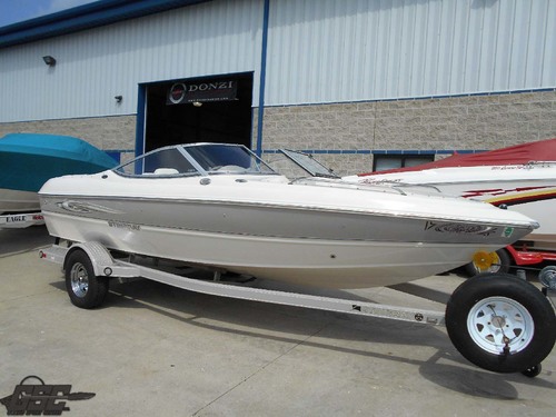 2008 Stingray 195LR Bowrider