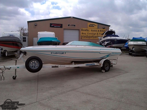 1995 Checkmate 186 Pulse