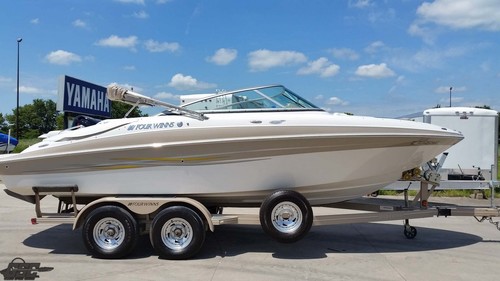 2006 FOUR WINNS 240 HORIZON
