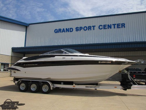 2009 Crownline 300LS Bowrider