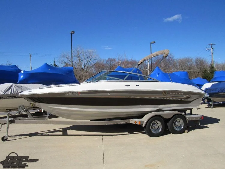 2005 Crownline 210 BR