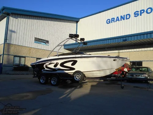 2008 Four Winns 210SS Horizon