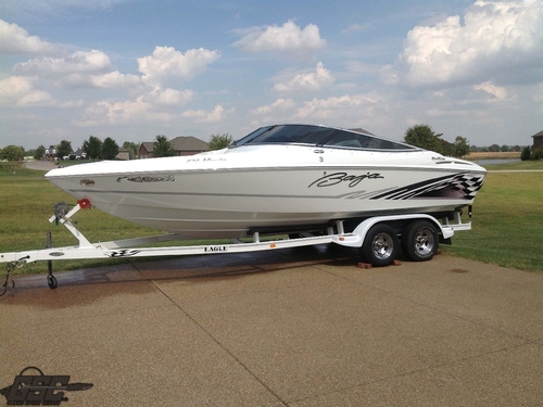 2000 Baja 232 Islander