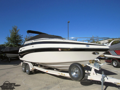 2003 Crownline 230 CCR
