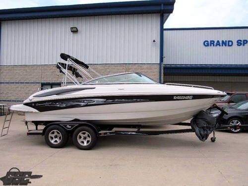 2007 Crownline 220 LS Bowrider