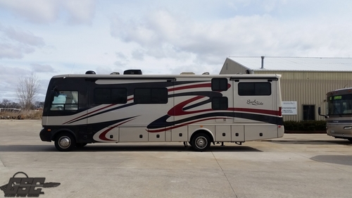 2008 NATIONAL SURFSIDE SS 34E