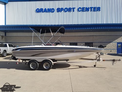 2002 Tahoe 202 Deckboat