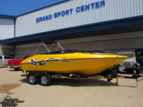 2004 Crownline 202 LPX Bowrider