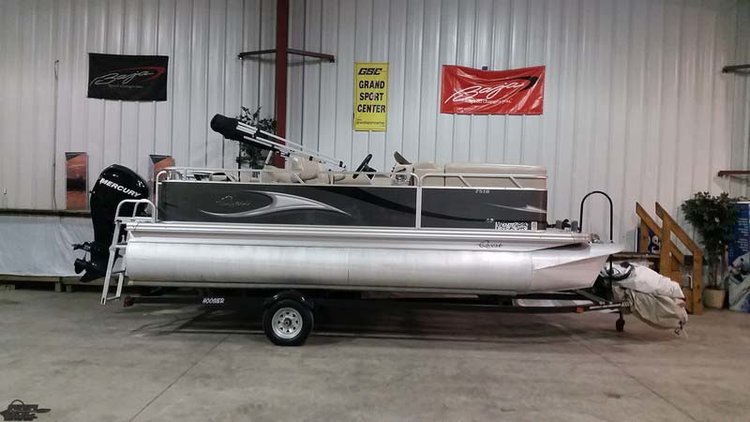 2012 APEX QUEST 7518 LS 18'6" PONTOON