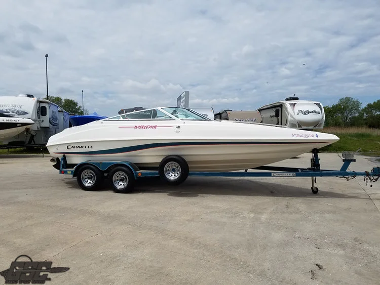 1997 Caravelle 232 Interceptor
