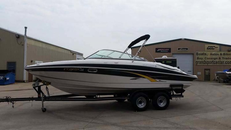 2007 FOUR WINNS 240 HORIZON