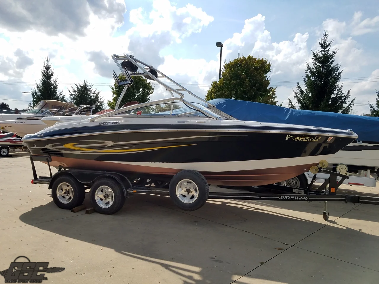 2005 Four Winns 200 Horizon