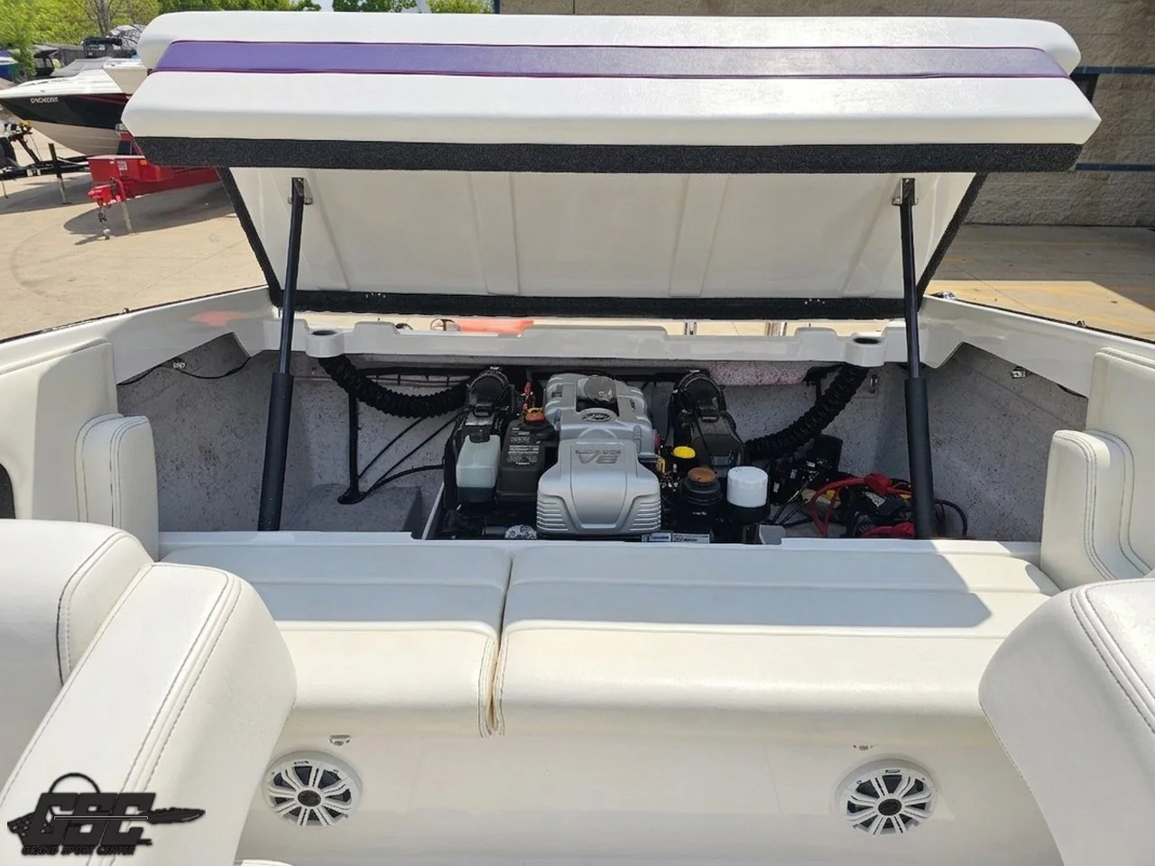 09 001.jpg