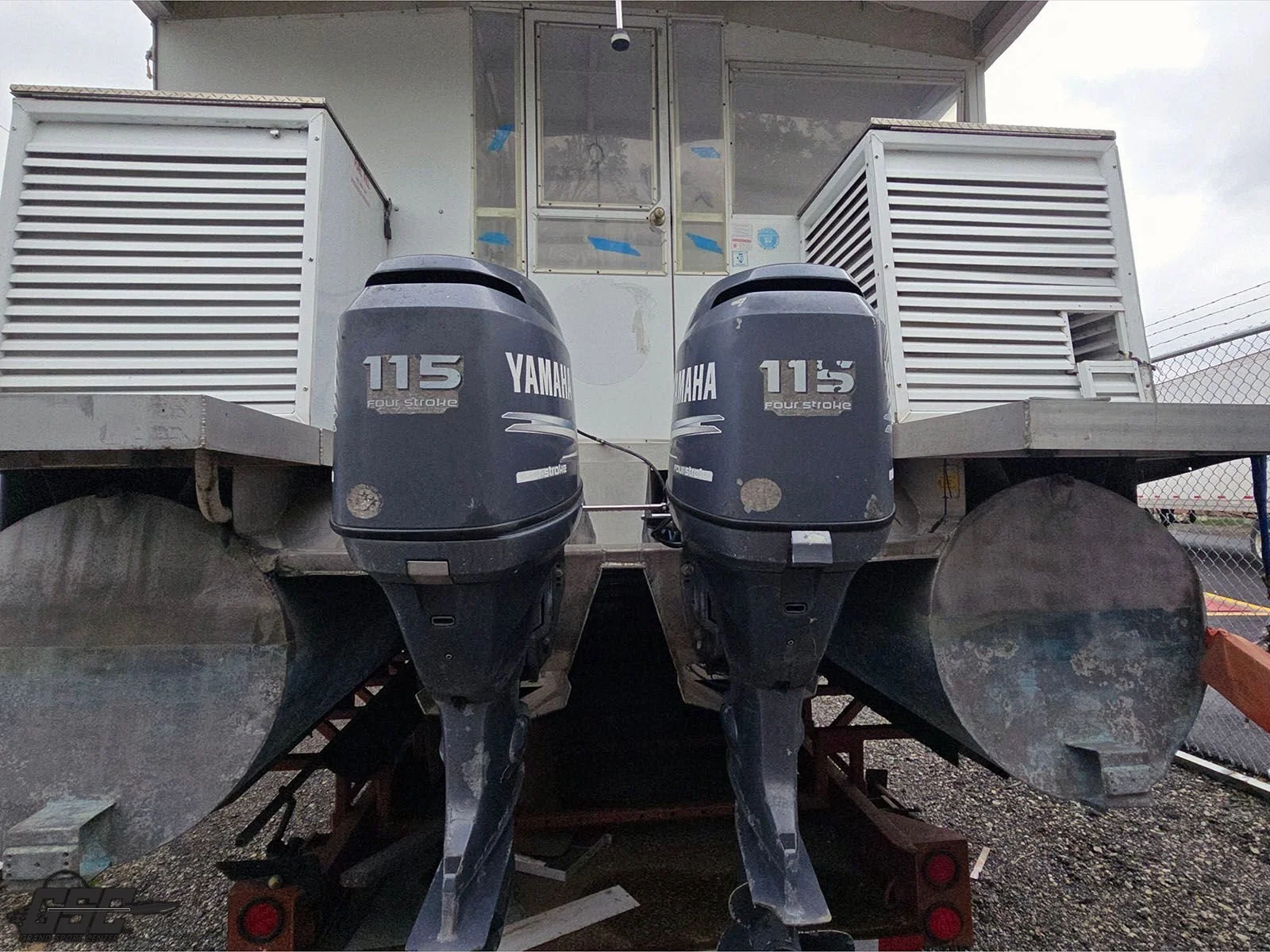 2008 Trident 51 005.jpg